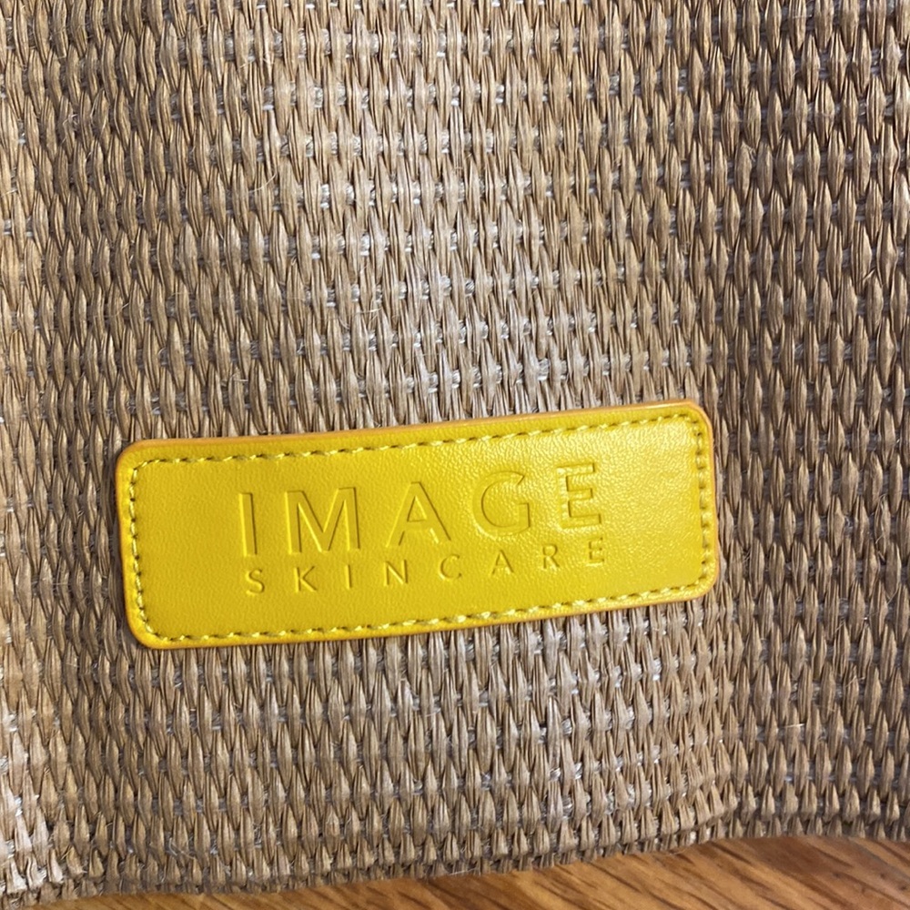 NEW Raffia Tote Bag - Picture 3 of 5